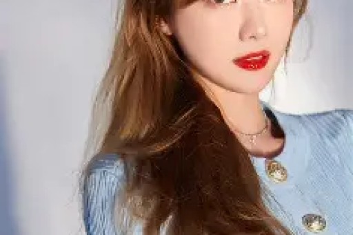 朱珠近期八卦大赏：被造谣塌房、婚姻烟火气拉满41岁依旧凭松弛感封神