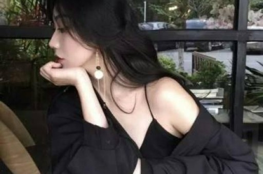 球在轨道上滚动游戏